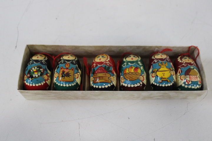 Set van 7 Matroesjka poppetjes – foto 18 – kavel bij GSD Auctions, Zoeterwoude