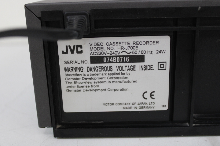JVC HR-J760 VHS videorecorder – foto 11 – kavel bij GSD Auctions, Zoeterwoude