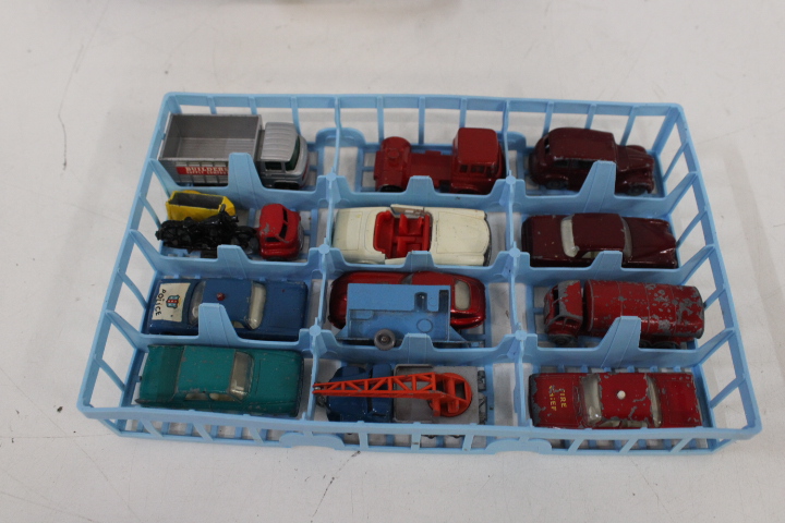 Vintage speelgoed autocollectie in kunststof koffer – foto 11 – kavel bij GSD Auctions, Zoeterwoude