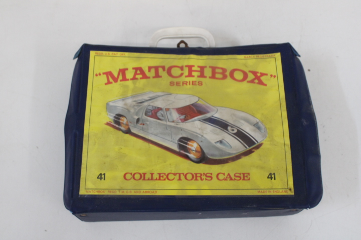 Vintage speelgoed autocollectie in kunststof koffer – foto 16 – kavel bij GSD Auctions, Zoeterwoude