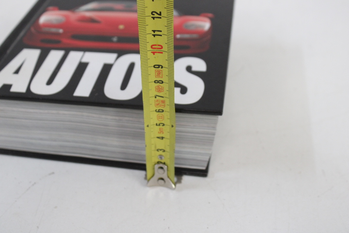 Boek 'Auto's' met rode sportwagen afbeelding – foto 13 – kavel bij GSD Auctions, Zoeterwoude