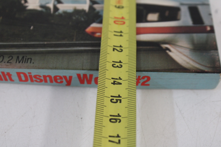 Walt Disney World Attraction Highlights VHS banden – foto 14 – kavel bij GSD Auctions, Zoeterwoude