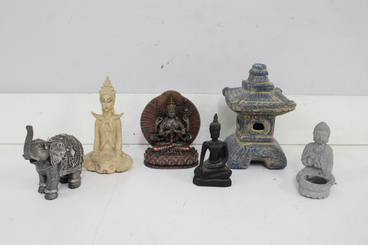 Set van zes decoratieve Aziatische beelden en pagode – foto 3 – kavel bij GSD Auctions, Zoeterwoude