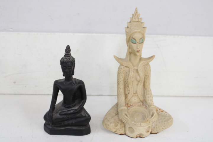 Set van zes decoratieve Aziatische beelden en pagode – foto 15 – kavel bij GSD Auctions, Zoeterwoude