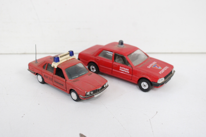 Verzameling oude speelgoedauto's en brandweerwagens – foto 15 – kavel bij GSD Auctions, Zoeterwoude