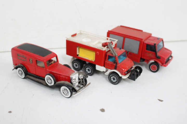 Verzameling oude speelgoedauto's en brandweerwagens – foto 18 – kavel bij GSD Auctions, Zoeterwoude