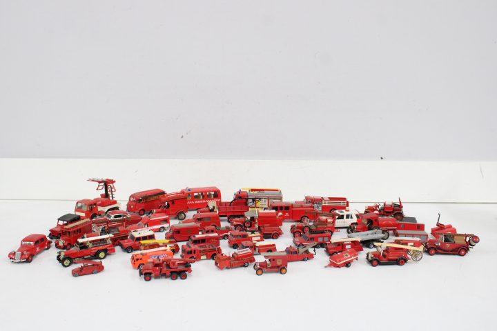 Grote verzameling Auto's en Brandweerwagens – foto 4 – kavel bij GSD Auctions, Zoeterwoude