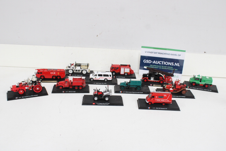 Set van 12 model brandweer- en werkvoertuigen – kavel bij GSD Auctions, Zoeterwoude