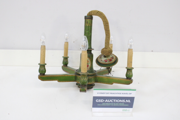 Antieke groene houten hanglamp – kavel bij GSD Auctions, Zoeterwoude