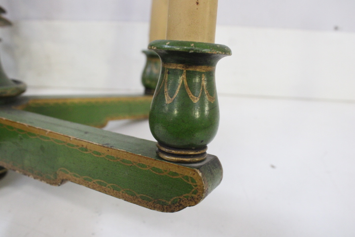 Antieke groene houten hanglamp – foto 10 – kavel bij GSD Auctions, Zoeterwoude