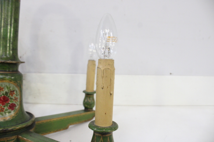 Antieke groene houten hanglamp – foto 11 – kavel bij GSD Auctions, Zoeterwoude