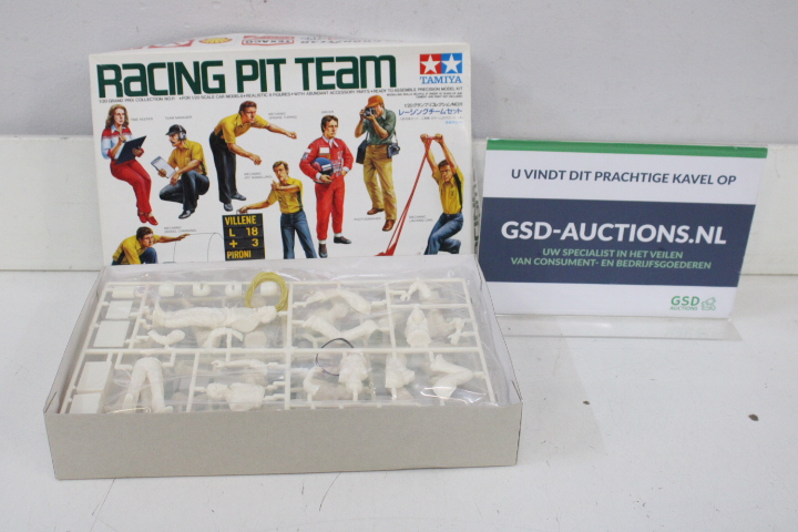 Tamiya Racing Pit Team modelbouwfiguren set – foto 2 – kavel bij GSD Auctions, Zoeterwoude
