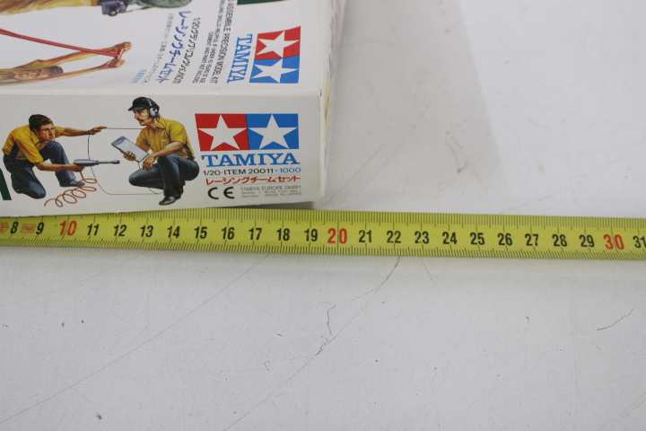 Tamiya Racing Pit Team modelbouwfiguren set – foto 12 – kavel bij GSD Auctions, Zoeterwoude