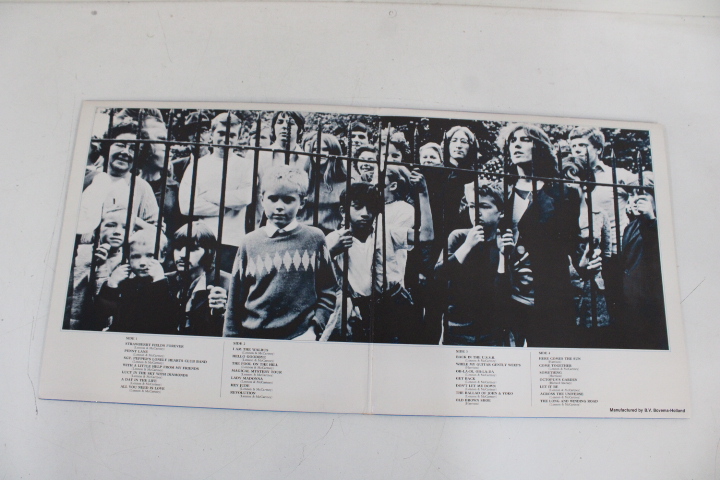 Collectie Beatles en Wings LP vinylplaten – foto 18 – kavel bij GSD Auctions, Zoeterwoude