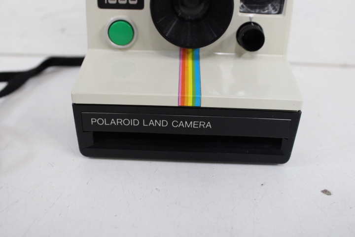 Polaroid Land Camera met zwarte draagtas – foto 6 – kavel bij GSD Auctions, Zoeterwoude