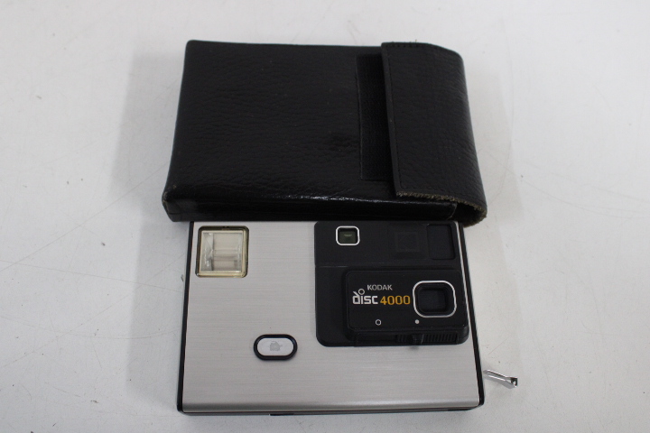 Vintage camera's met leren tas – foto 8 – kavel bij GSD Auctions, Zoeterwoude