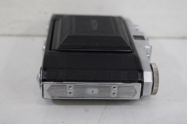 Vintage camera's met leren tas – foto 29 – kavel bij GSD Auctions, Zoeterwoude