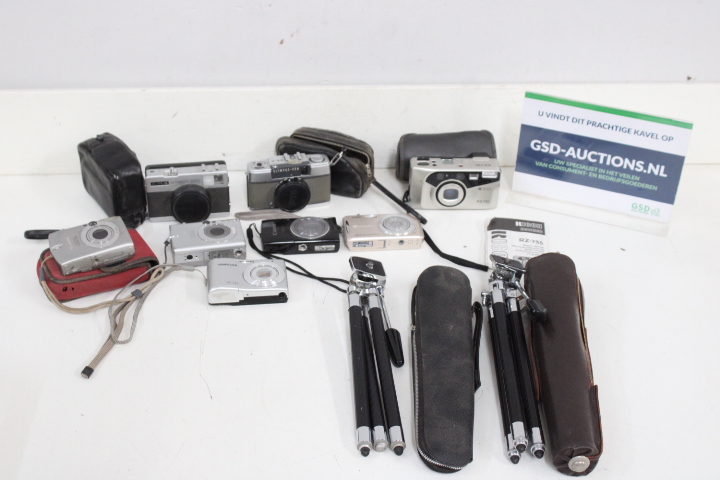 Diverse digitale en analoge camera's – foto 2 – kavel bij GSD Auctions, Zoeterwoude