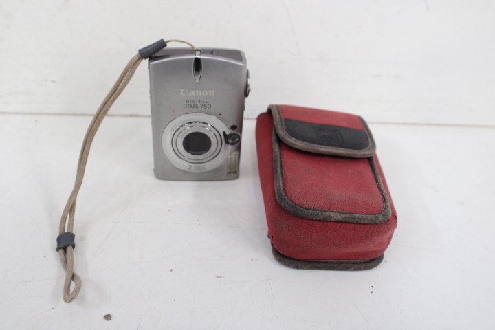 Diverse digitale en analoge camera's – foto 19 – kavel bij GSD Auctions, Zoeterwoude