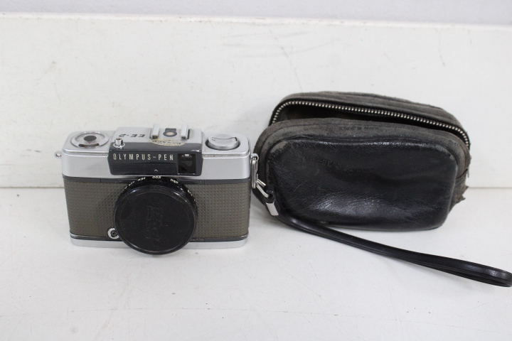Diverse digitale en analoge camera's – foto 22 – kavel bij GSD Auctions, Zoeterwoude