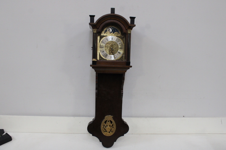 Antieke houten staartklok met messing wijzerplaat – foto 5 – kavel bij GSD Auctions, Zoeterwoude