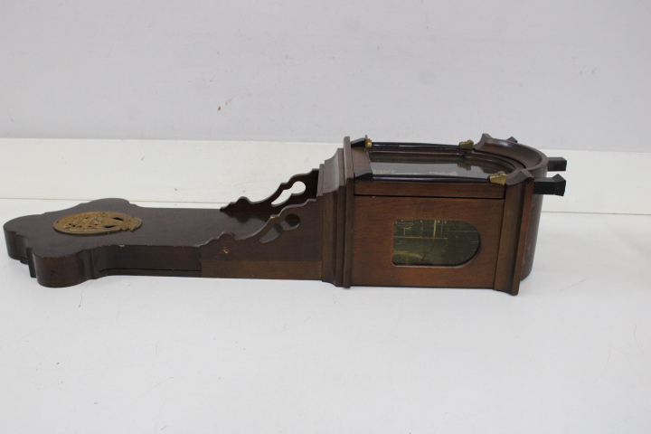 Antieke houten staartklok met messing wijzerplaat – foto 18 – kavel bij GSD Auctions, Zoeterwoude