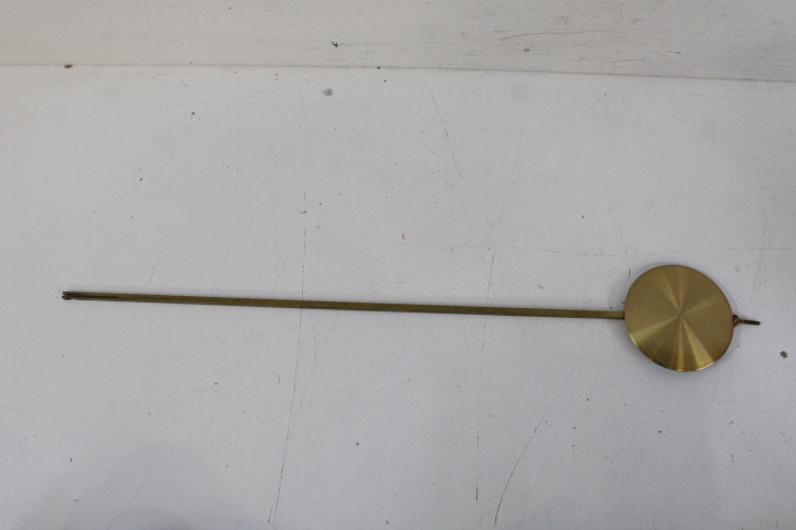 Antieke houten staartklok met messing wijzerplaat – foto 22 – kavel bij GSD Auctions, Zoeterwoude