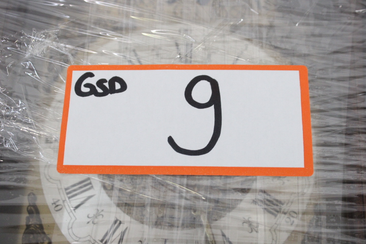 Antieke houten staartklok met messing wijzerplaat – foto 28 – kavel bij GSD Auctions, Zoeterwoude