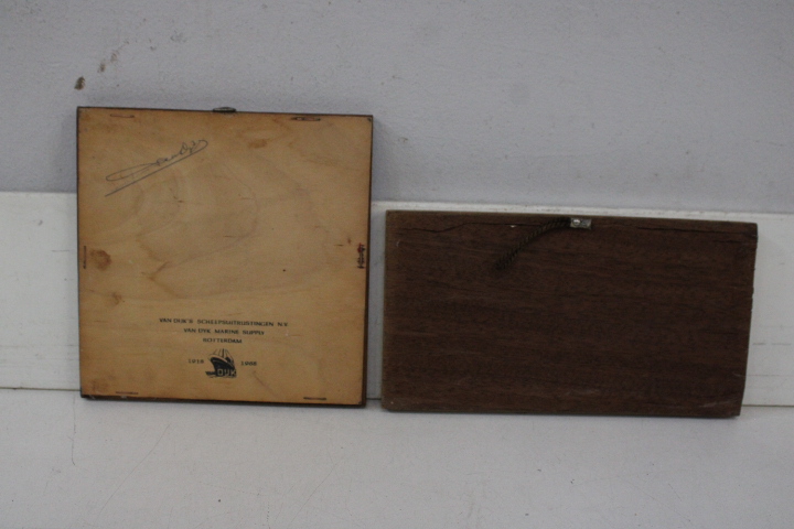 Set van 9 siertegels met tekst en afbeelding – foto 6 – kavel bij GSD Auctions, Zoeterwoude