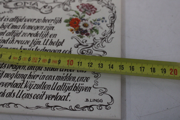 Set van 9 siertegels met tekst en afbeelding – foto 18 – kavel bij GSD Auctions, Zoeterwoude