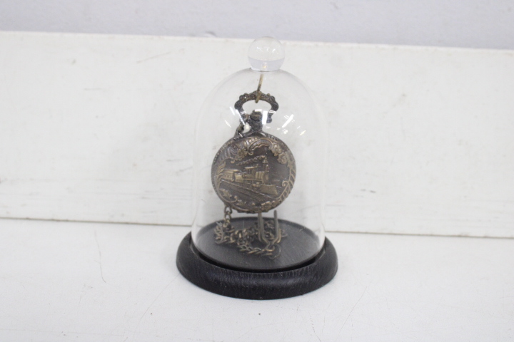 Antieke zakhorloge onder glazen stolp – foto 4 – kavel bij GSD Auctions, Zoeterwoude