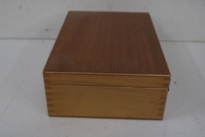 Set jeu de boules in houten kist – foto 14 – kavel bij GSD Auctions, Zoeterwoude