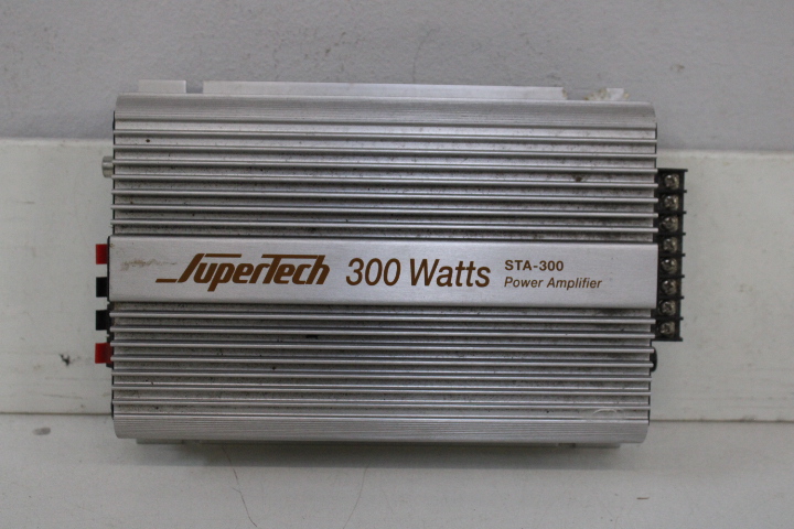 Supertech 300 Watt Versterker – foto 3 – kavel bij GSD Auctions, Zoeterwoude