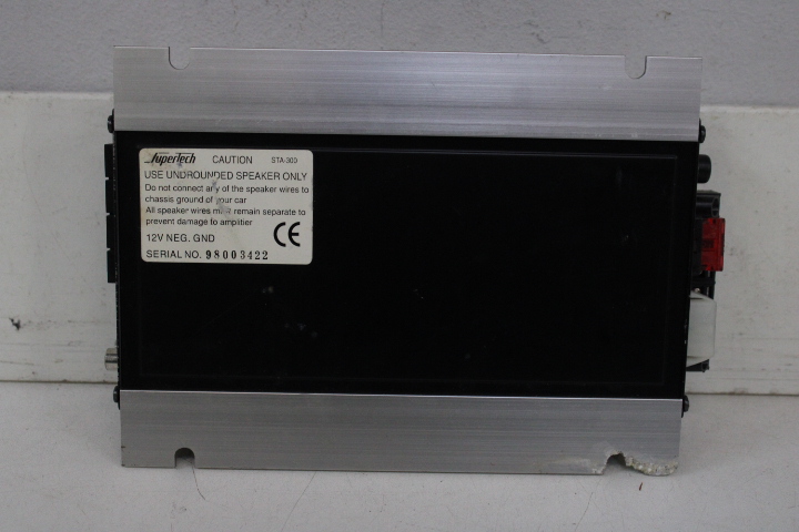 Supertech 300 Watt Versterker – foto 10 – kavel bij GSD Auctions, Zoeterwoude