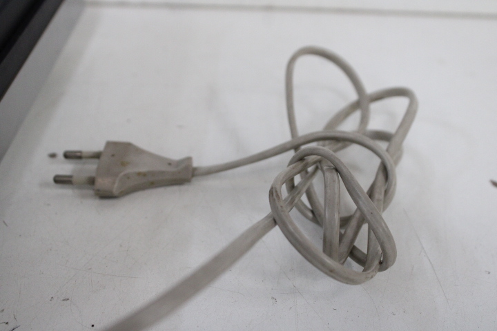 Philips Platenspeler met Bruine Afdekking – foto 14 – kavel bij GSD Auctions, Zoeterwoude