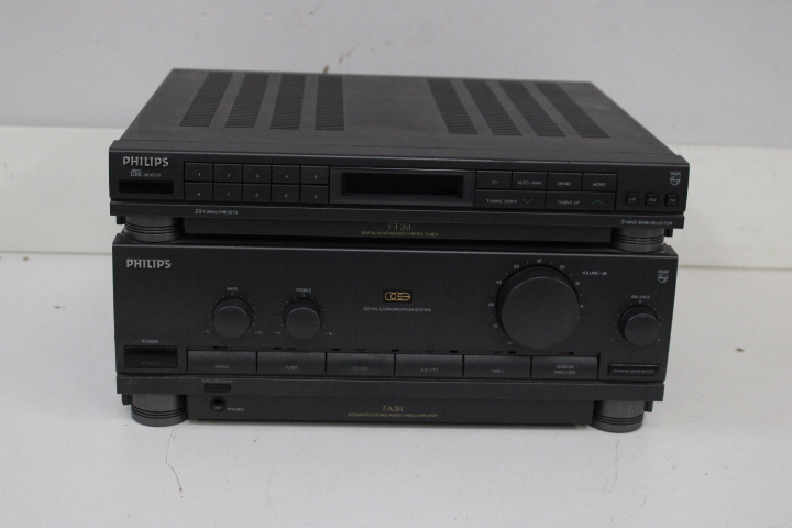 Philips CD speler en versterker set – foto 3 – kavel bij GSD Auctions, Zoeterwoude