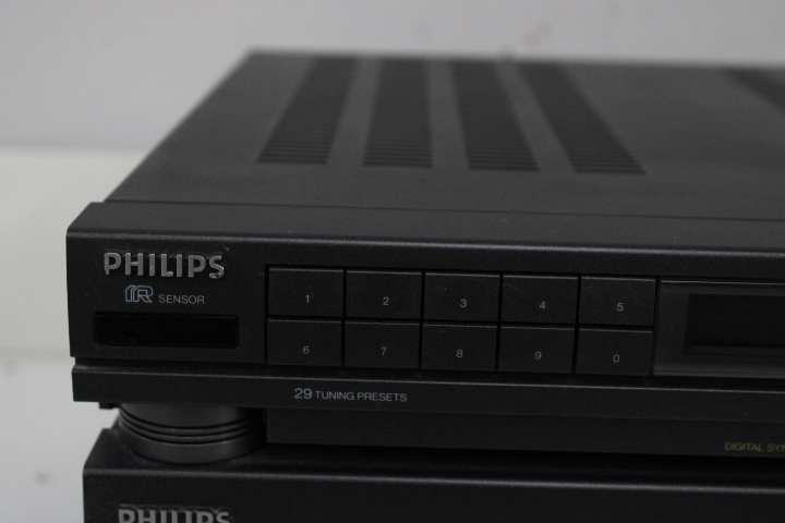 Philips CD speler en versterker set – foto 8 – kavel bij GSD Auctions, Zoeterwoude