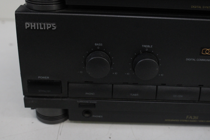 Philips CD speler en versterker set – foto 10 – kavel bij GSD Auctions, Zoeterwoude
