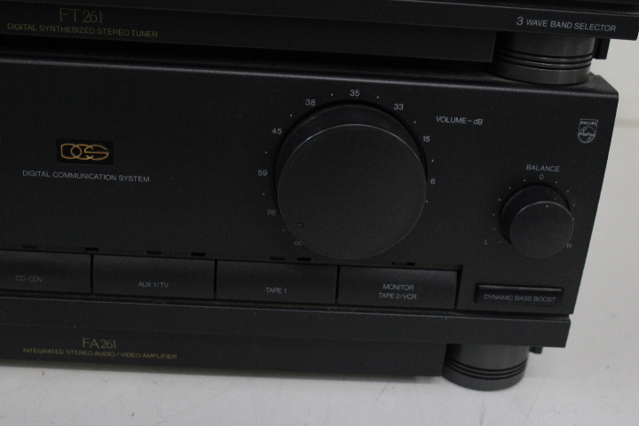 Philips CD speler en versterker set – foto 11 – kavel bij GSD Auctions, Zoeterwoude