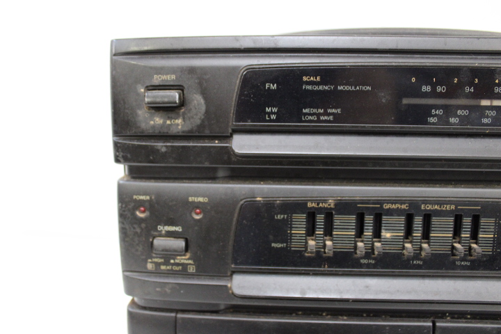 Technics stereo set - platenspeler en dubbele cassettespeler – foto 11 – kavel bij GSD Auctions, Zoeterwoude
