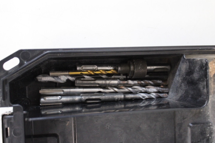 DeWalt elektrische klopboormachinie met koffer – foto 7 – kavel bij GSD Auctions, Zoeterwoude