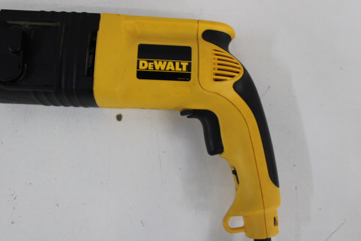 DeWalt elektrische klopboormachinie met koffer – foto 11 – kavel bij GSD Auctions, Zoeterwoude
