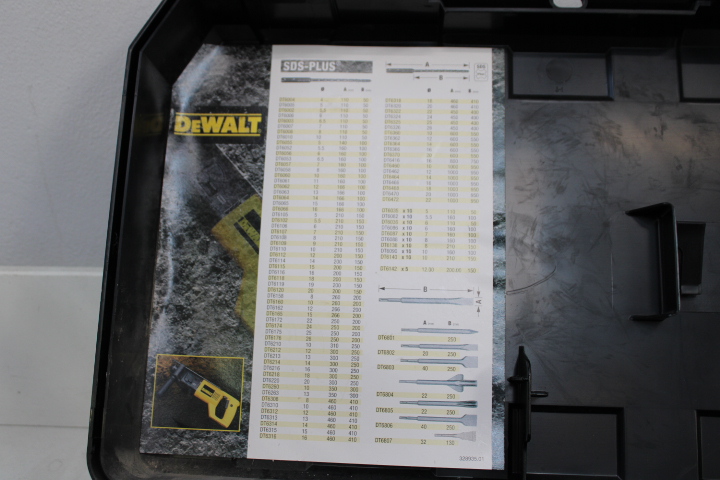 DeWalt elektrische klopboormachinie met koffer – foto 20 – kavel bij GSD Auctions, Zoeterwoude