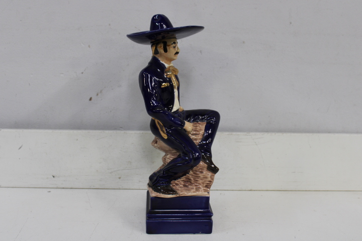 Gran Reserva Tequila El Charro fles in vormen beeld – foto 11 – kavel bij GSD Auctions, Zoeterwoude