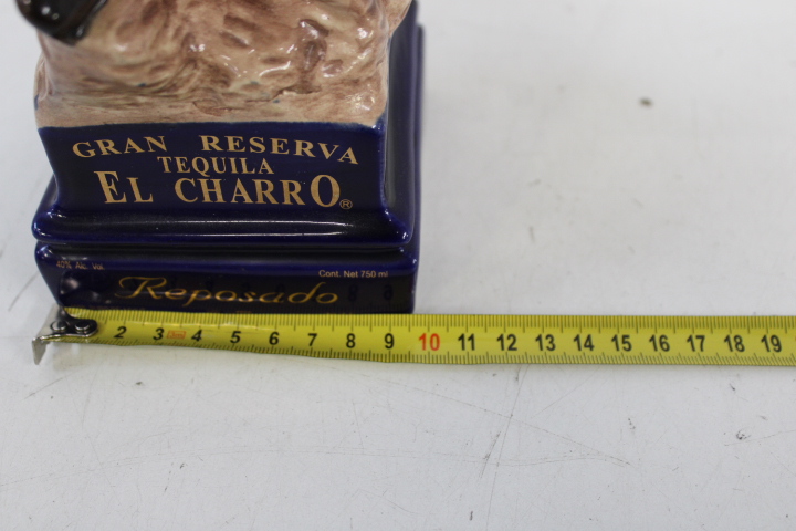 Gran Reserva Tequila El Charro fles in vormen beeld – foto 15 – kavel bij GSD Auctions, Zoeterwoude