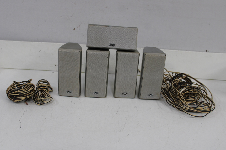 Set van 5 JVC luidsprekers – foto 3 – kavel bij GSD Auctions, Zoeterwoude