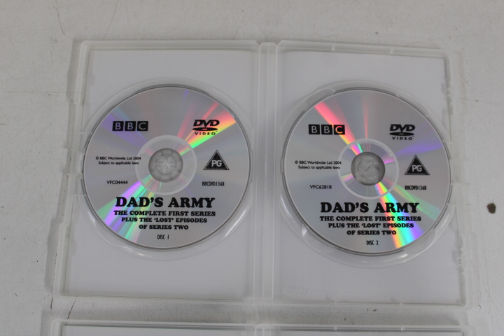 Dad's Army DVD box sets en losse DVD – foto 15 – kavel bij GSD Auctions, Zoeterwoude