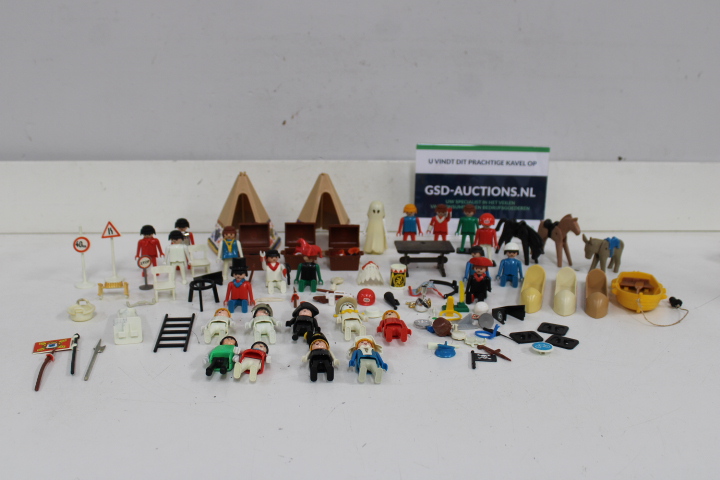 Diverse Playmobil figuren en accessoires – foto 2 – kavel bij GSD Auctions, Zoeterwoude