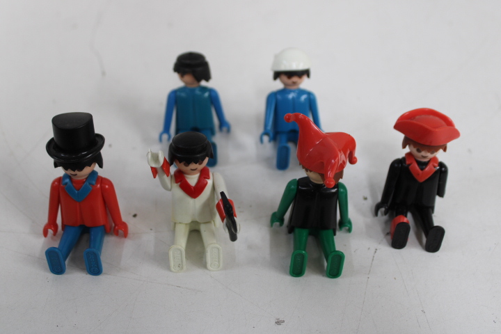 Diverse Playmobil figuren en accessoires – foto 8 – kavel bij GSD Auctions, Zoeterwoude