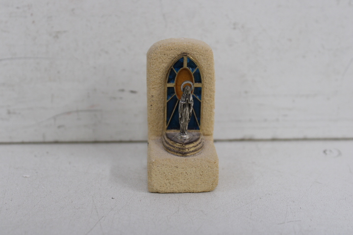 Set religieuze beelden en kruisen – foto 10 – kavel bij GSD Auctions, Zoeterwoude